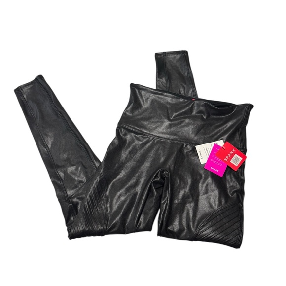 SPANX 
Moto Faux Leather  Shiny Leggings - Large Tummy Control - Picture 8 of 9